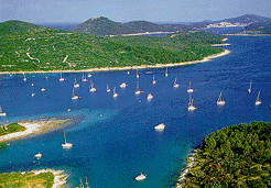 [ IMAGE: One of the numerous coves near Mali Losinj ]